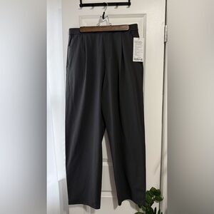 lululemon men’s Daydrift Relaxed-Fit Pleated Trouser regular